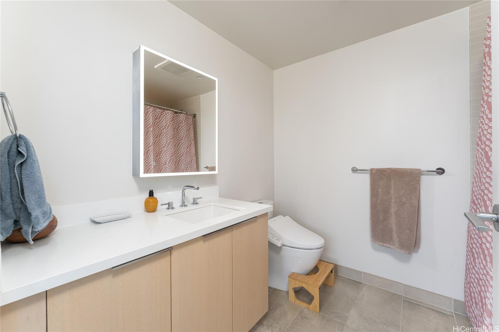 Ae'o condo # 3315, Honolulu, Hawaii - photo 14 of 25