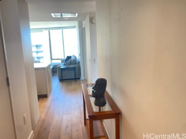 1001 Queen St Honolulu - Rental - photo 13 of 24