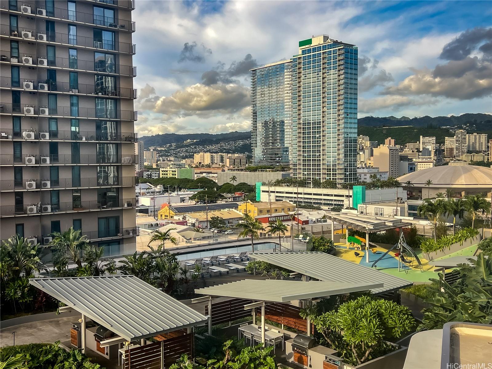 1001 Queen St Honolulu - Rental - photo 11 of 25