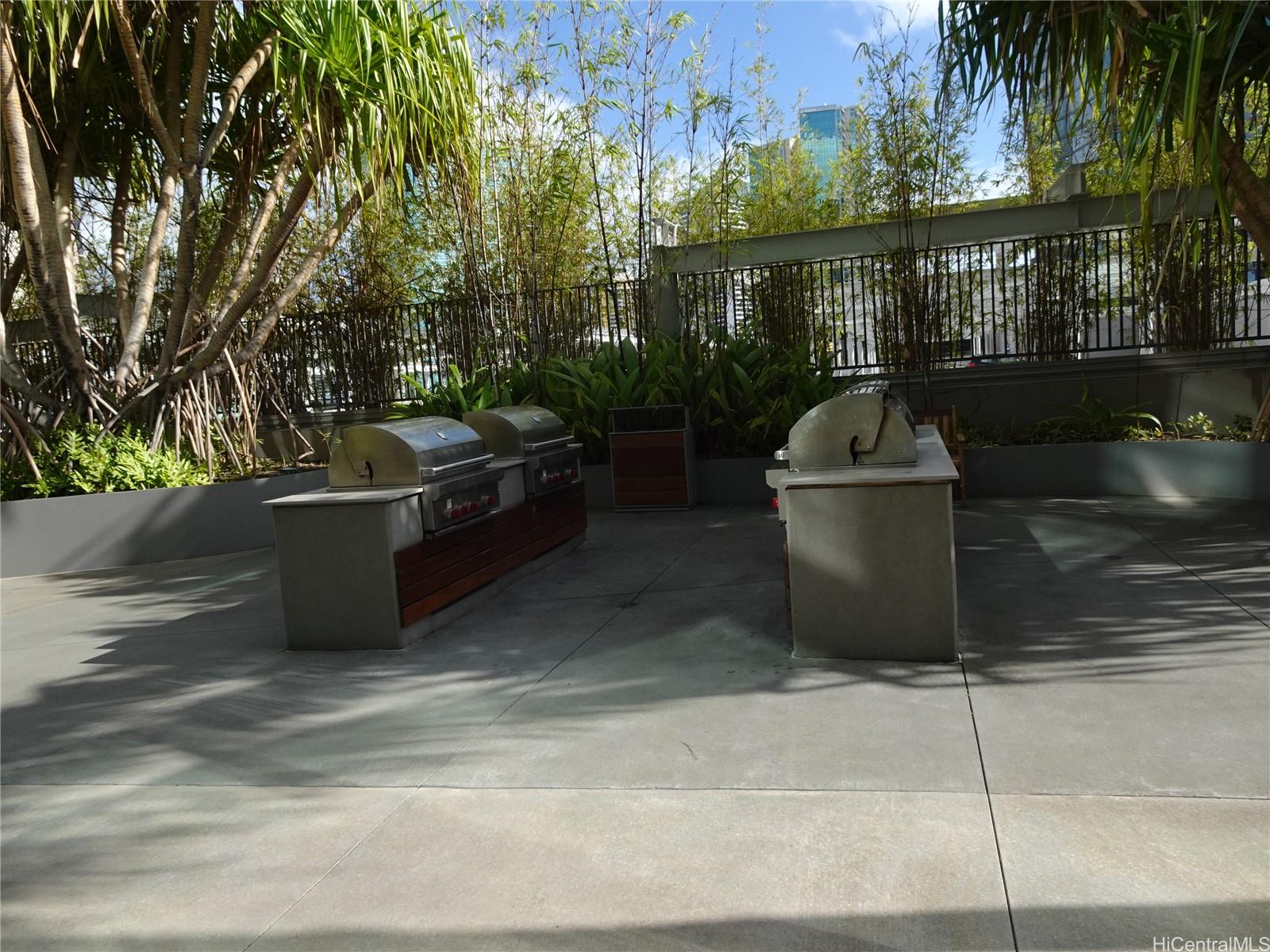 Ae'o condo # 911, Honolulu, Hawaii - photo 13 of 21