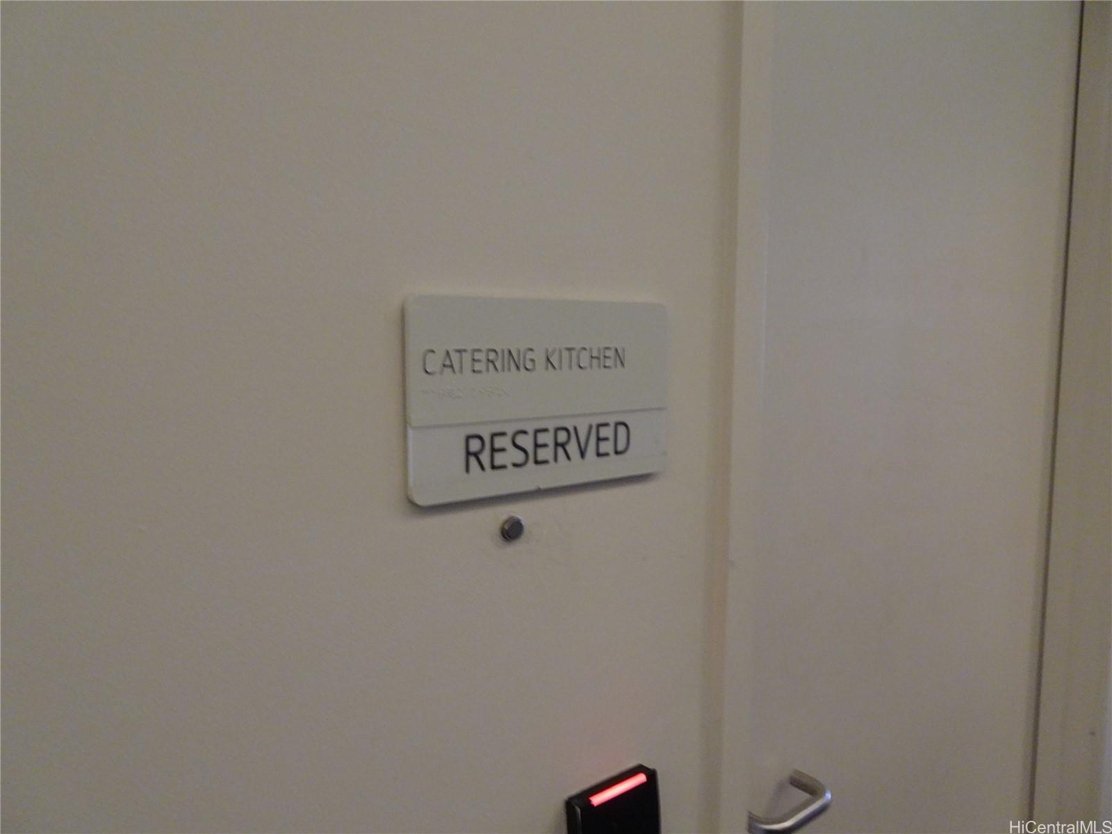 Ae'o condo # 911, Honolulu, Hawaii - photo 17 of 21