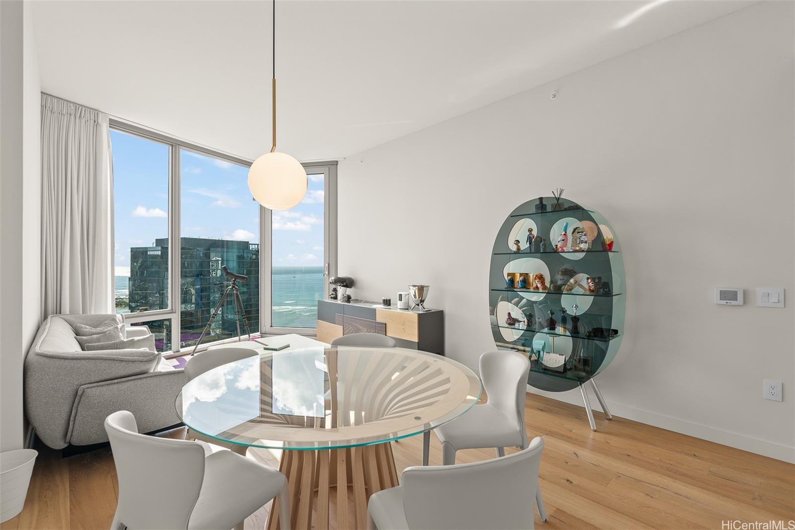 Ae'o condo # PH 3904, Honolulu, Hawaii - photo 2 of 25