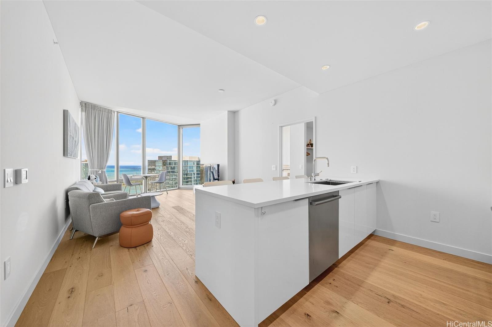 Ae'o condo # PH 4006, Honolulu, Hawaii - photo 11 of 25