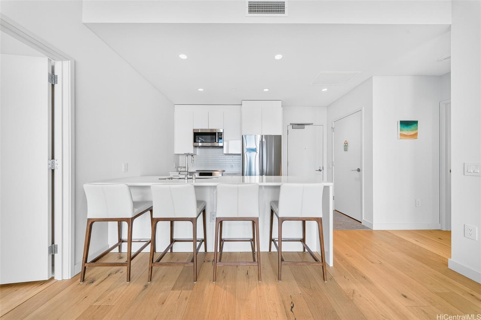 Ae'o condo # PH 4006, Honolulu, Hawaii - photo 8 of 25