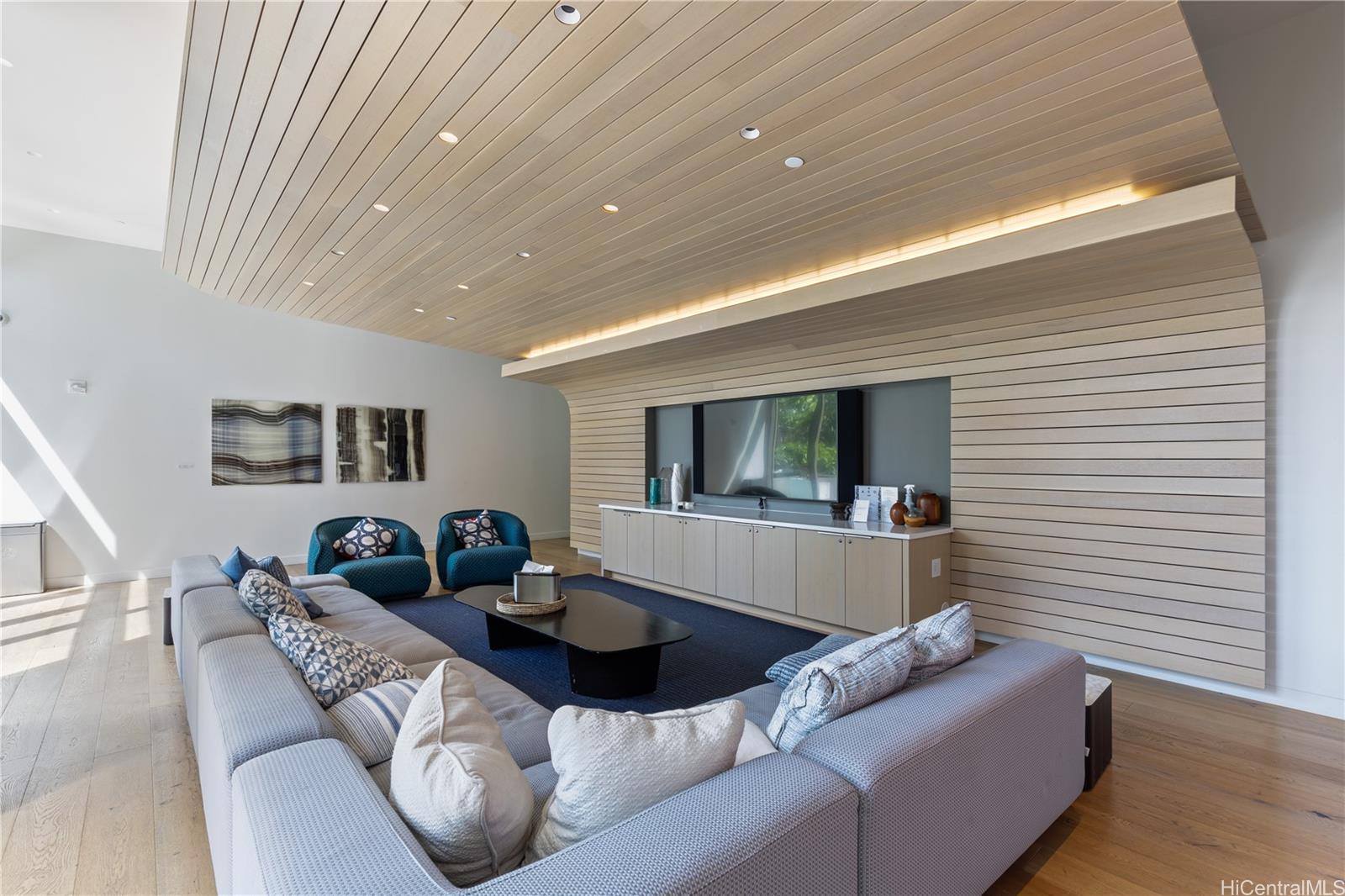 Ae'o condo # 1302, Honolulu, Hawaii - photo 2 of 17