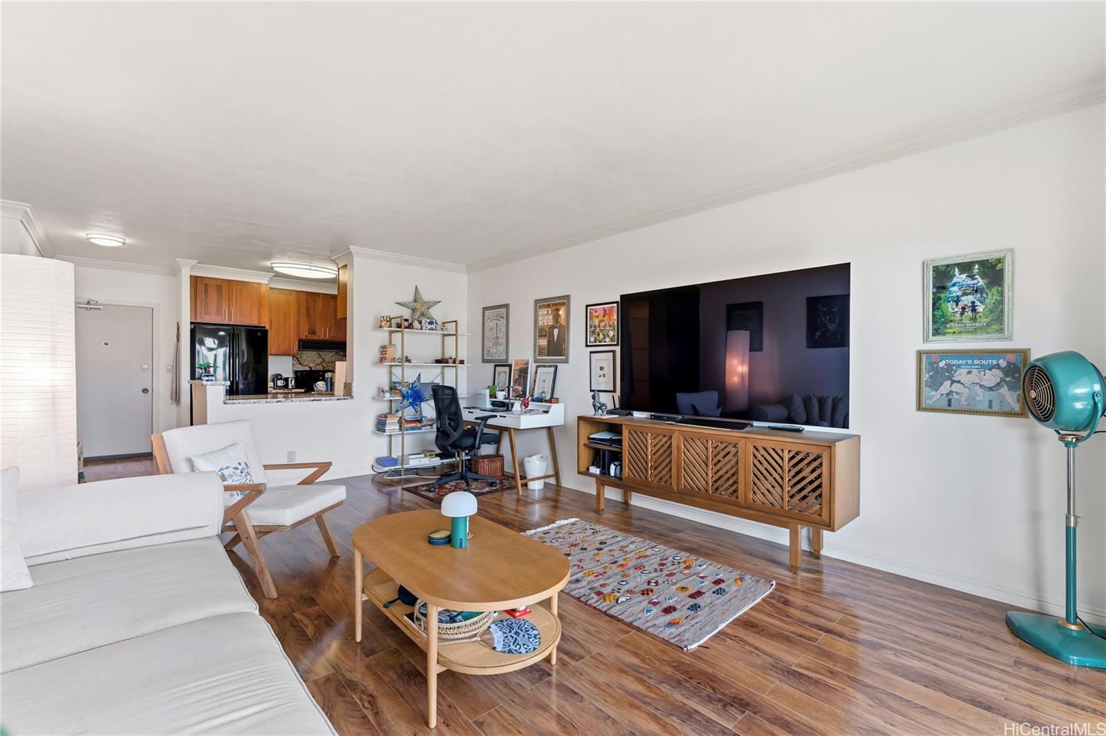 1001 Wilder condo # 602, Honolulu, Hawaii - photo 5 of 22