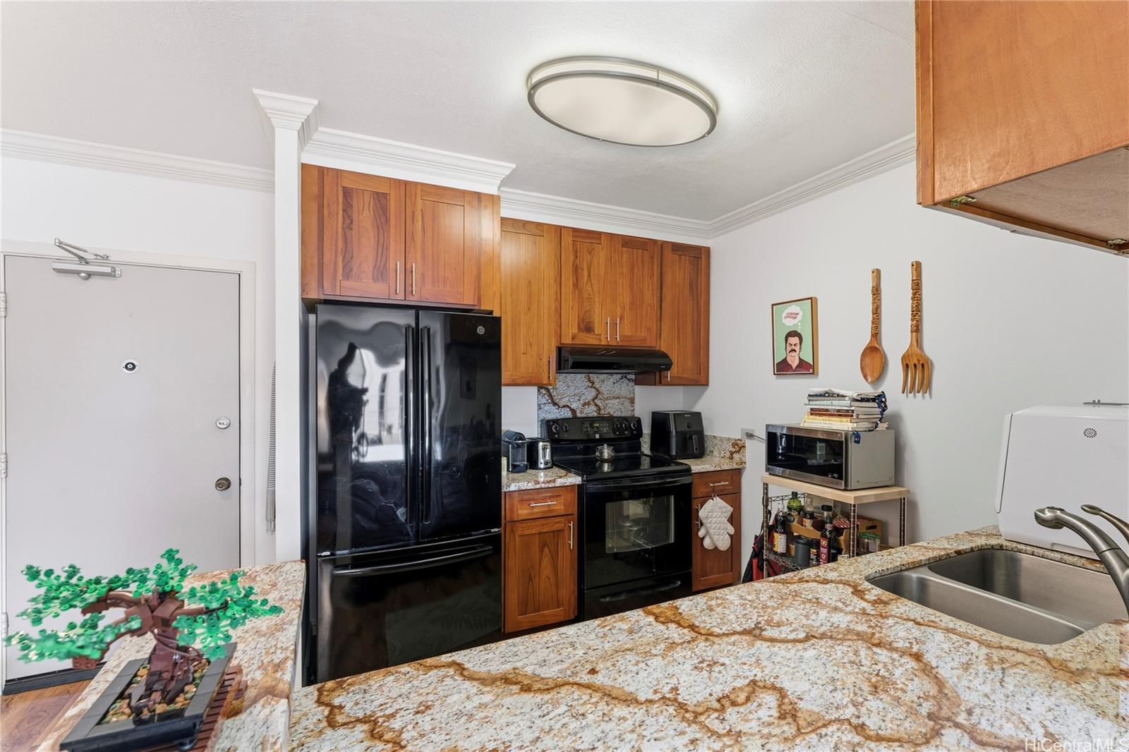 1001 Wilder condo # 602, Honolulu, Hawaii - photo 7 of 22