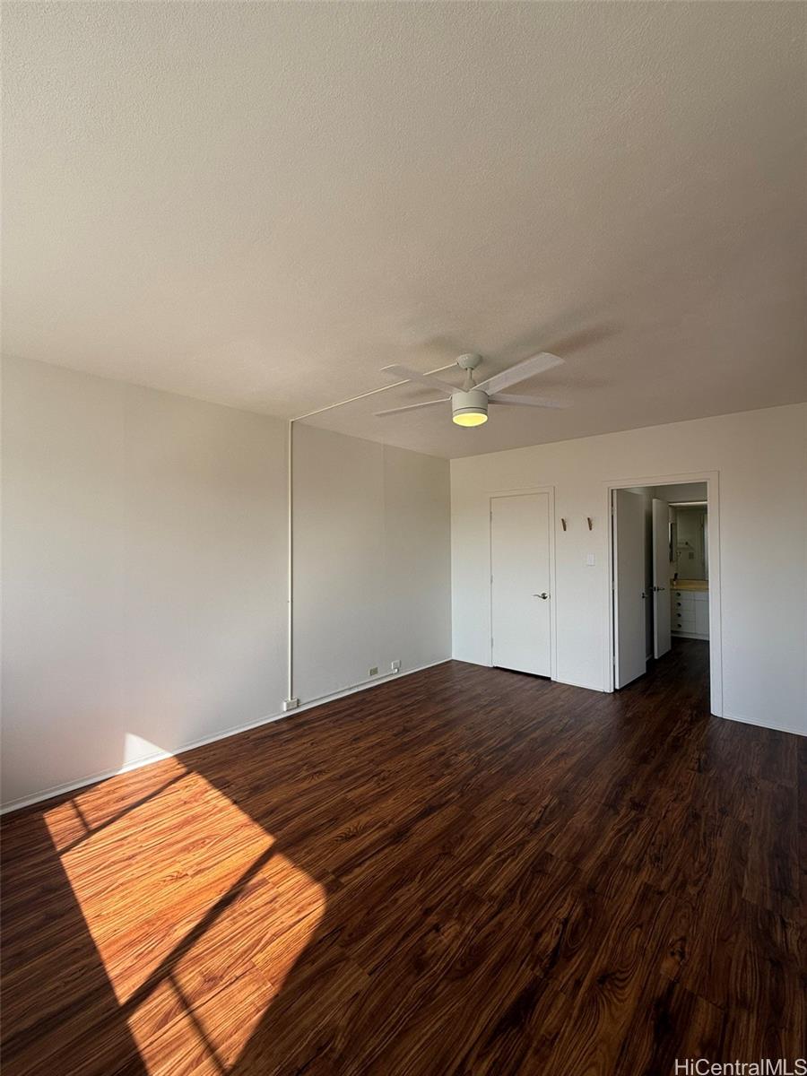 1001 Wilder Ave Honolulu - Rental - photo 7 of 17