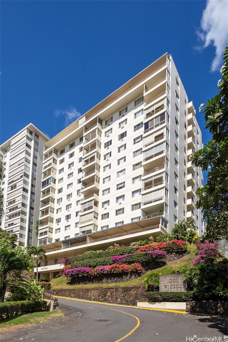 1001 Wilder Ave Honolulu - Rental - photo 19 of 19