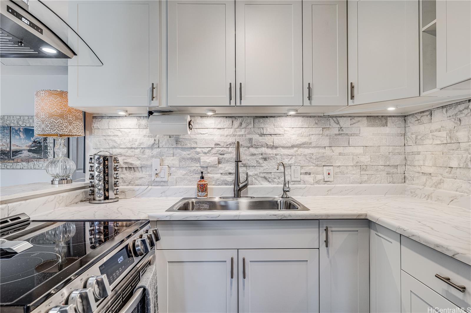 Waipuilani Condominiums condo # 205, Kihei, Hawaii - photo 13 of 24