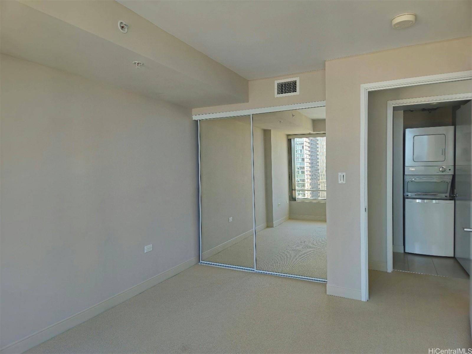 Pacifica Honolulu condo # 1604, Honolulu, Hawaii - photo 7 of 20