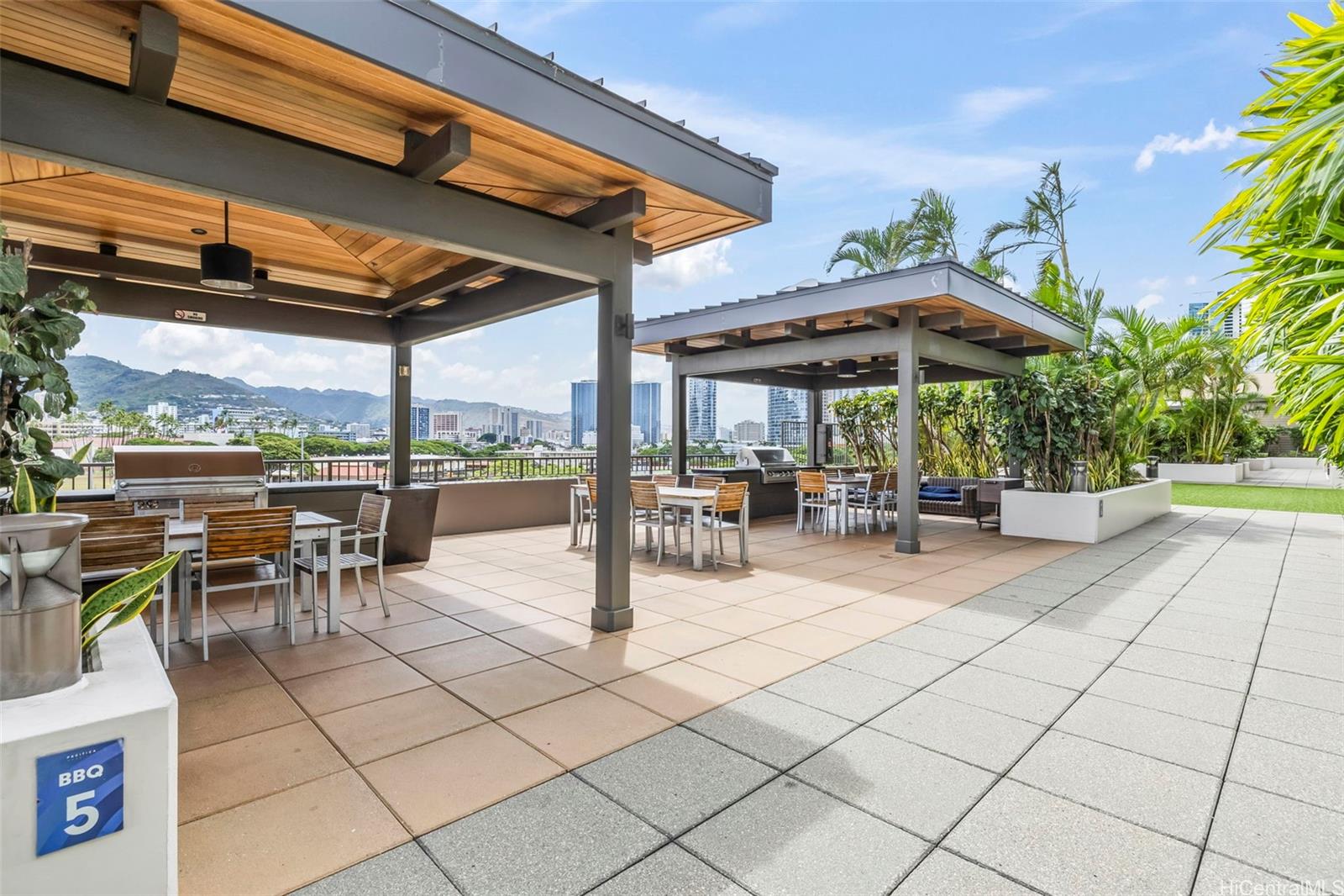 Pacifica Honolulu condo # 2404, Honolulu, Hawaii - photo 16 of 21