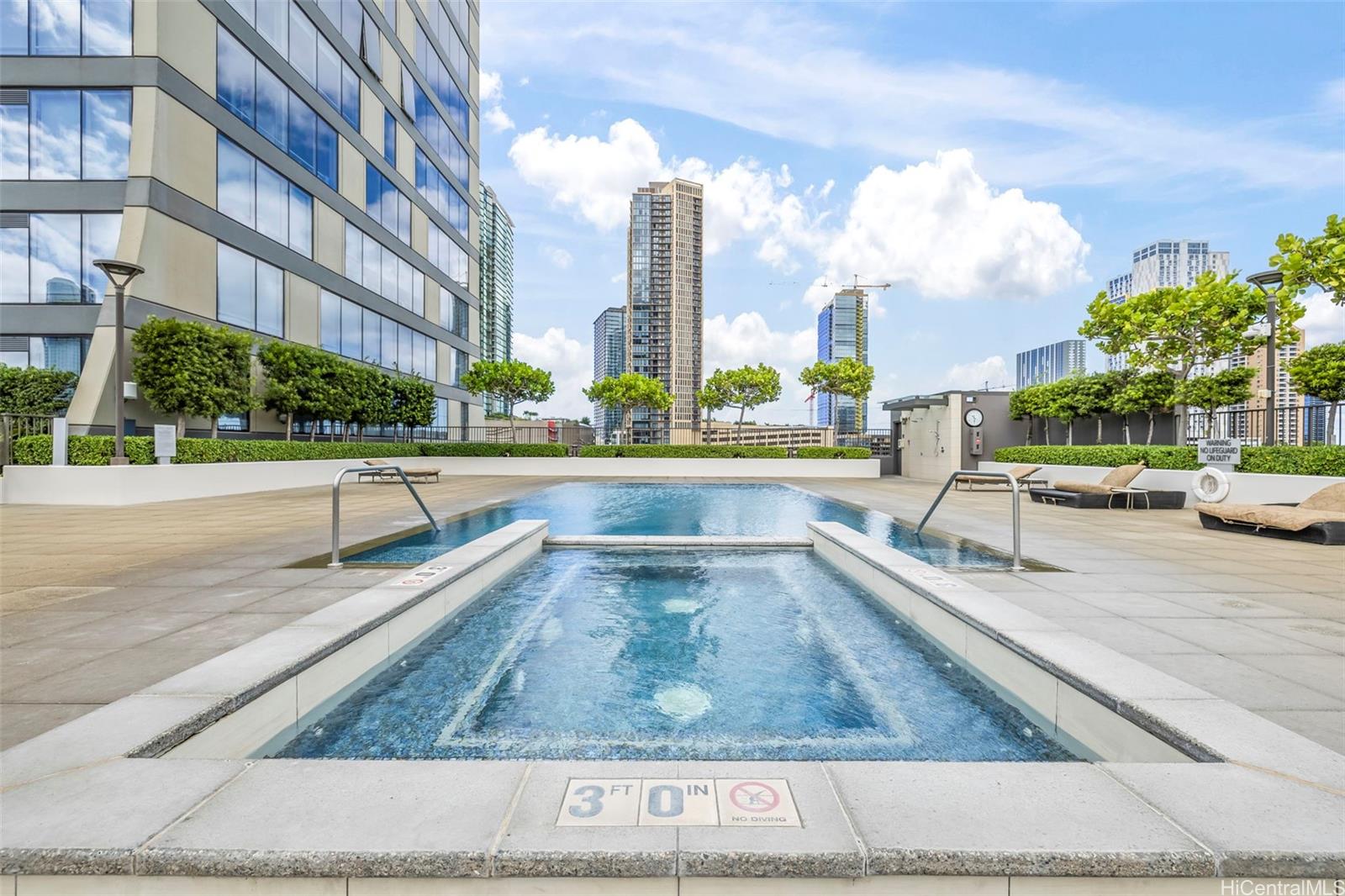 Pacifica Honolulu condo # 2404, Honolulu, Hawaii - photo 19 of 21