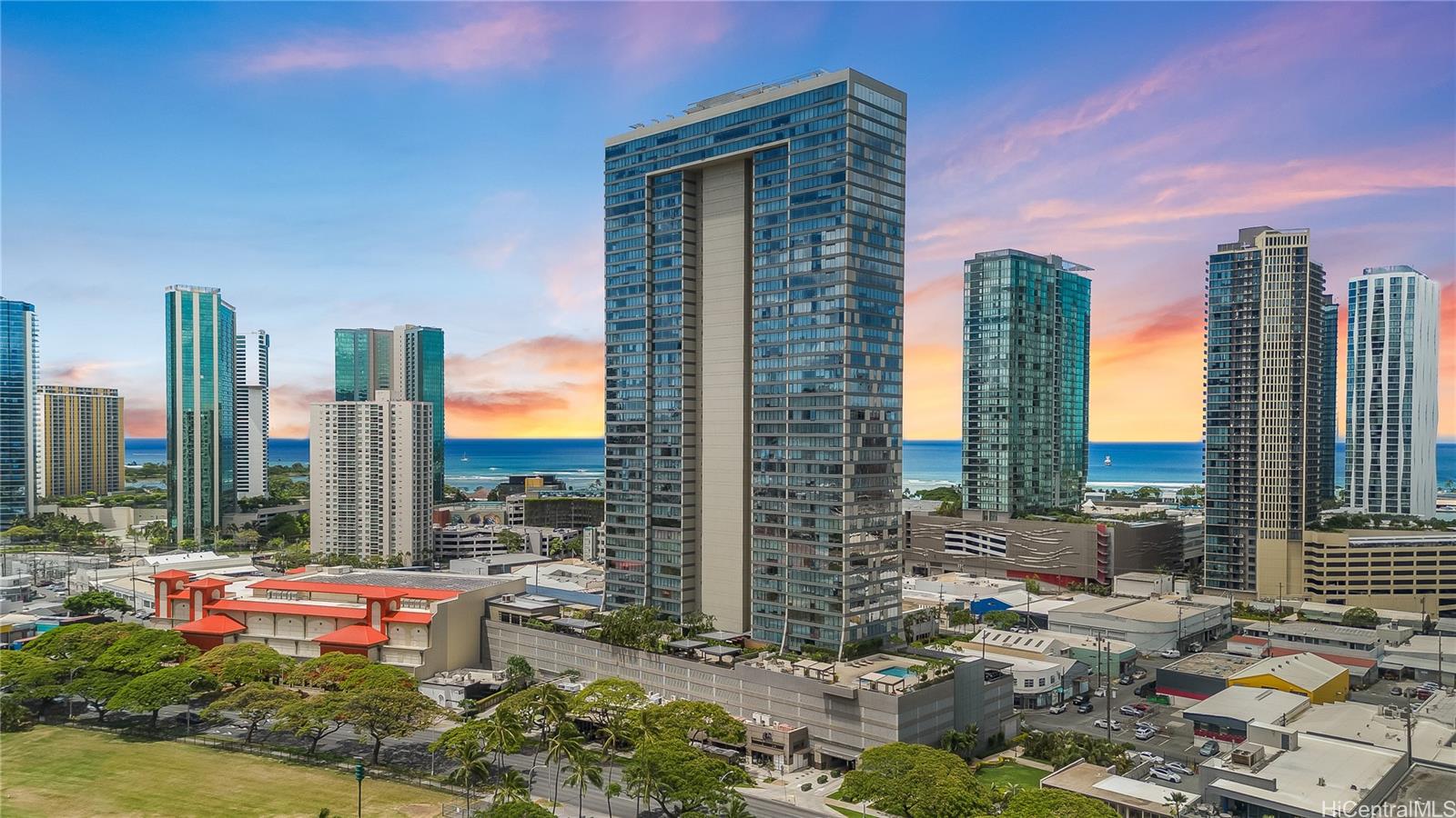 Pacifica Honolulu condo # 2602, Honolulu, Hawaii - photo 11 of 17