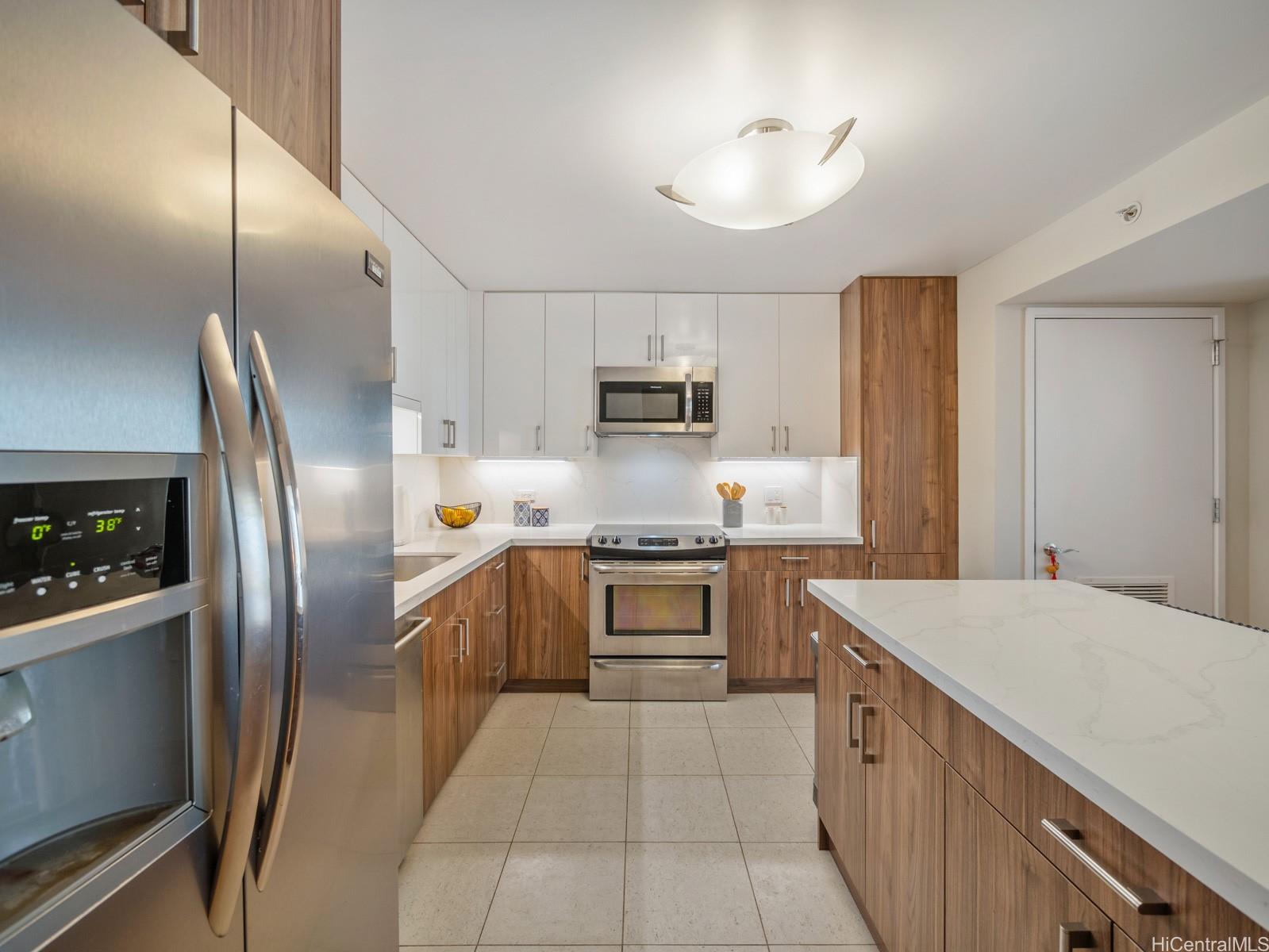 Pacifica Honolulu condo # 2606, Honolulu, Hawaii - photo 11 of 25