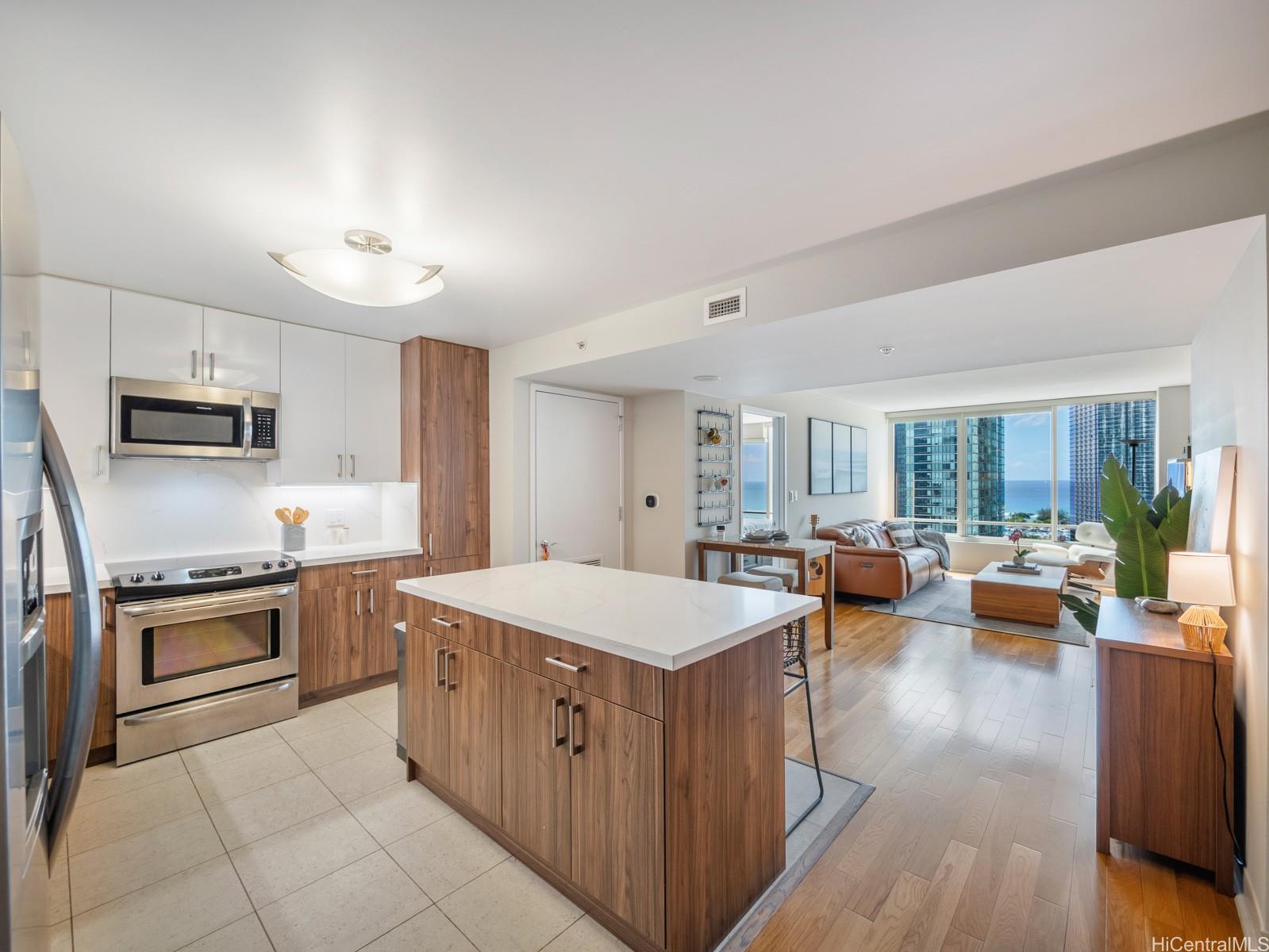 Pacifica Honolulu condo # 2606, Honolulu, Hawaii - photo 6 of 25