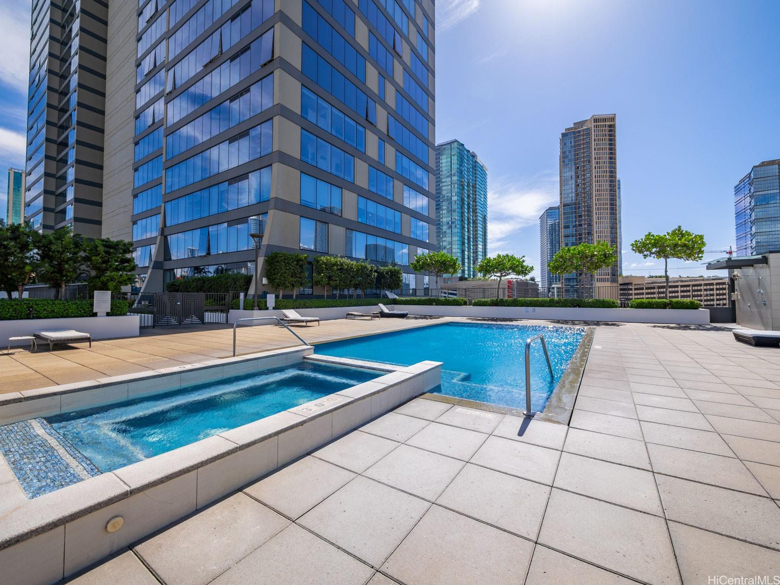 Pacifica Honolulu condo # 2606, Honolulu, Hawaii - photo 10 of 25