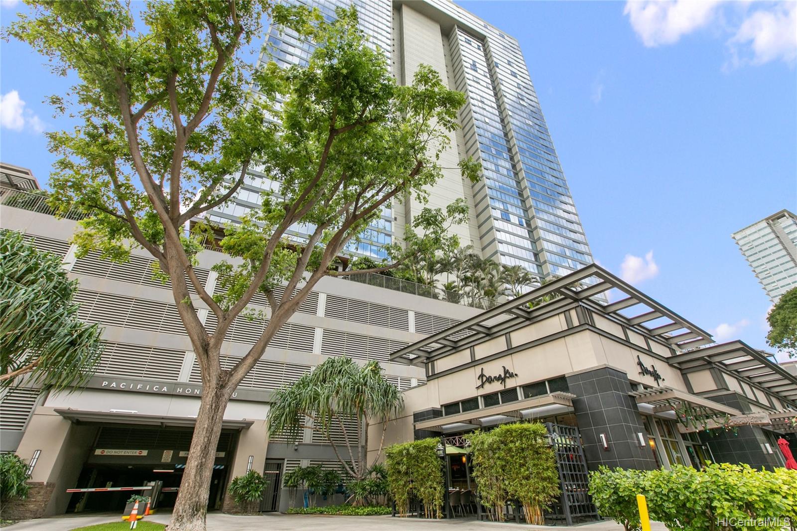 Pacifica Honolulu 3102, 1009 Kapiolani Blvd, Honolulu Kakaako condo