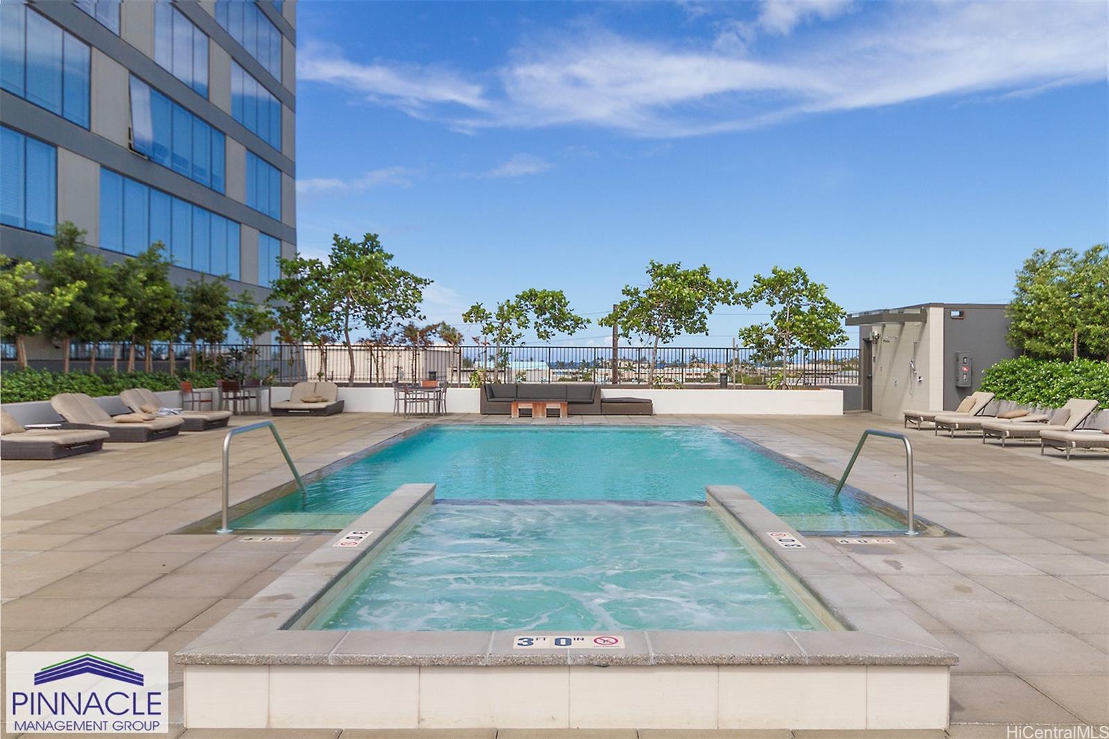 1009 Kapiolani Blvd Honolulu - Rental - photo 17 of 22