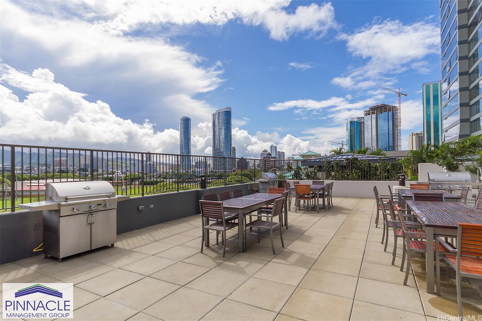 1009 Kapiolani Blvd Honolulu - Rental - photo 19 of 22