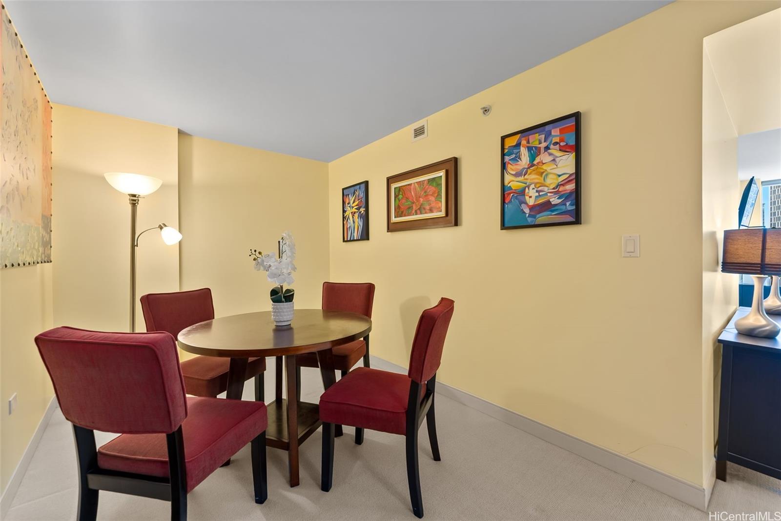 Pacifica Honolulu condo # 3309, Honolulu, Hawaii - photo 11 of 25