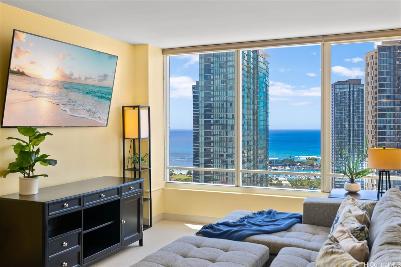 Pacifica Honolulu condo # 3309, Honolulu, Hawaii - photo 12 of 25