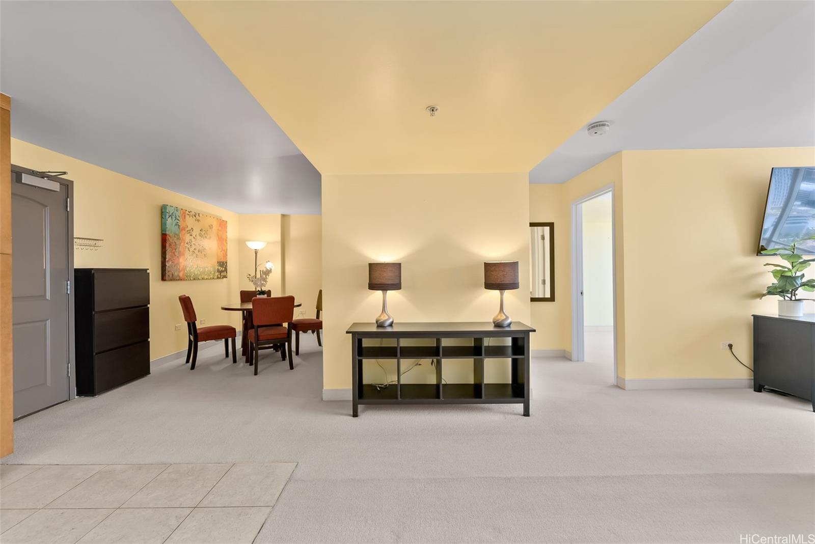 Pacifica Honolulu condo # 3309, Honolulu, Hawaii - photo 9 of 25