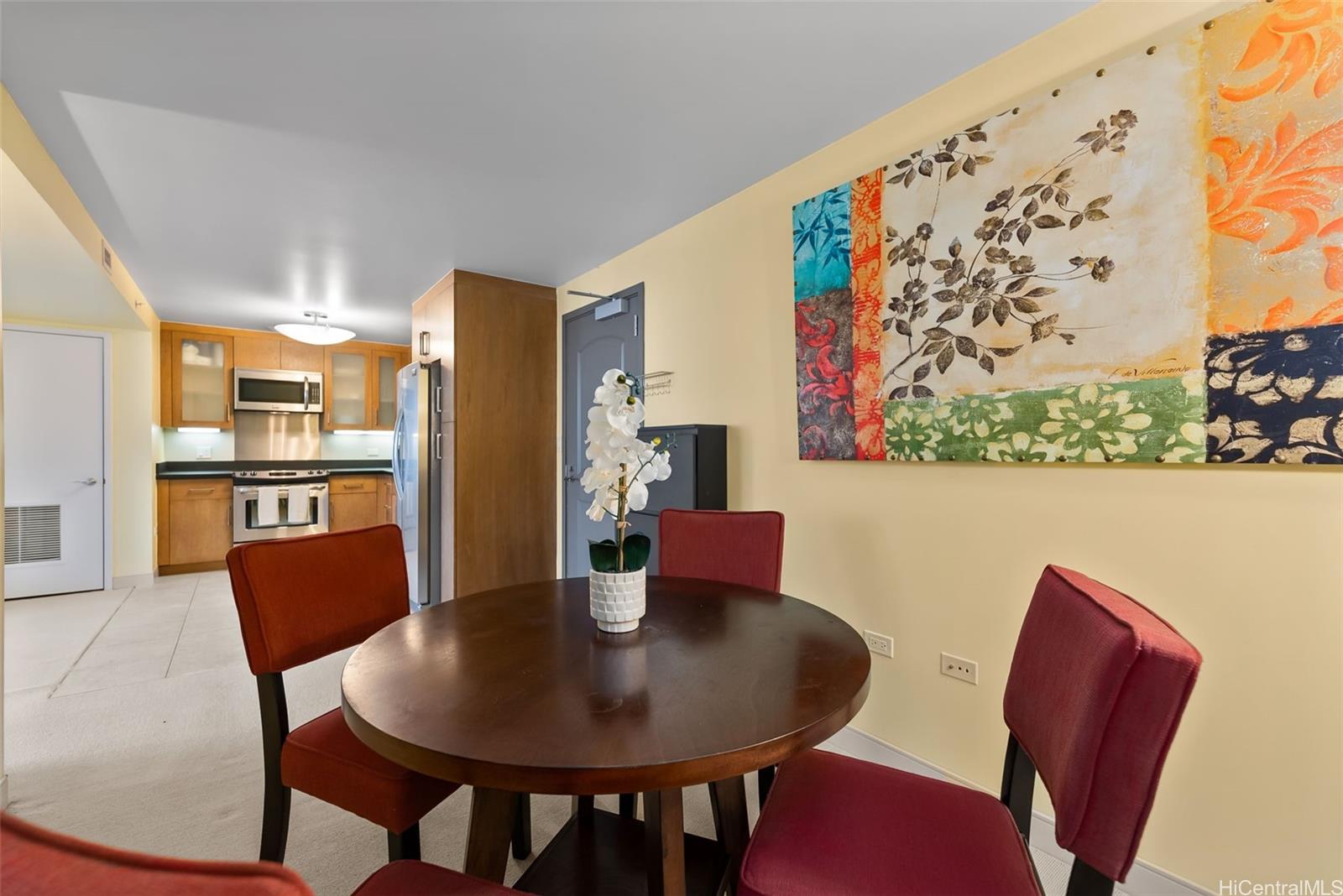 Pacifica Honolulu condo # 3309, Honolulu, Hawaii - photo 10 of 25