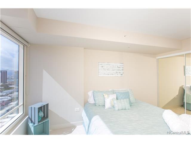 Pacifica Honolulu condo # 3604, Honolulu, Hawaii - photo 12 of 25