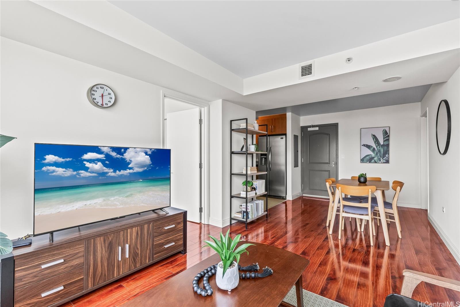 Pacifica Honolulu condo # 3701, Honolulu, Hawaii - photo 14 of 25