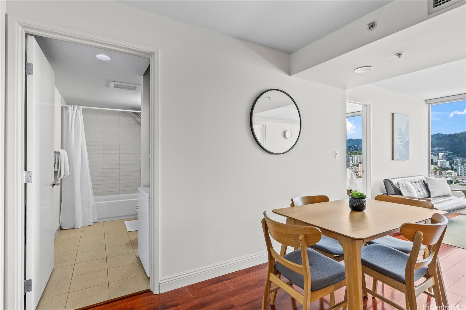 Pacifica Honolulu condo # 3701, Honolulu, Hawaii - photo 17 of 25