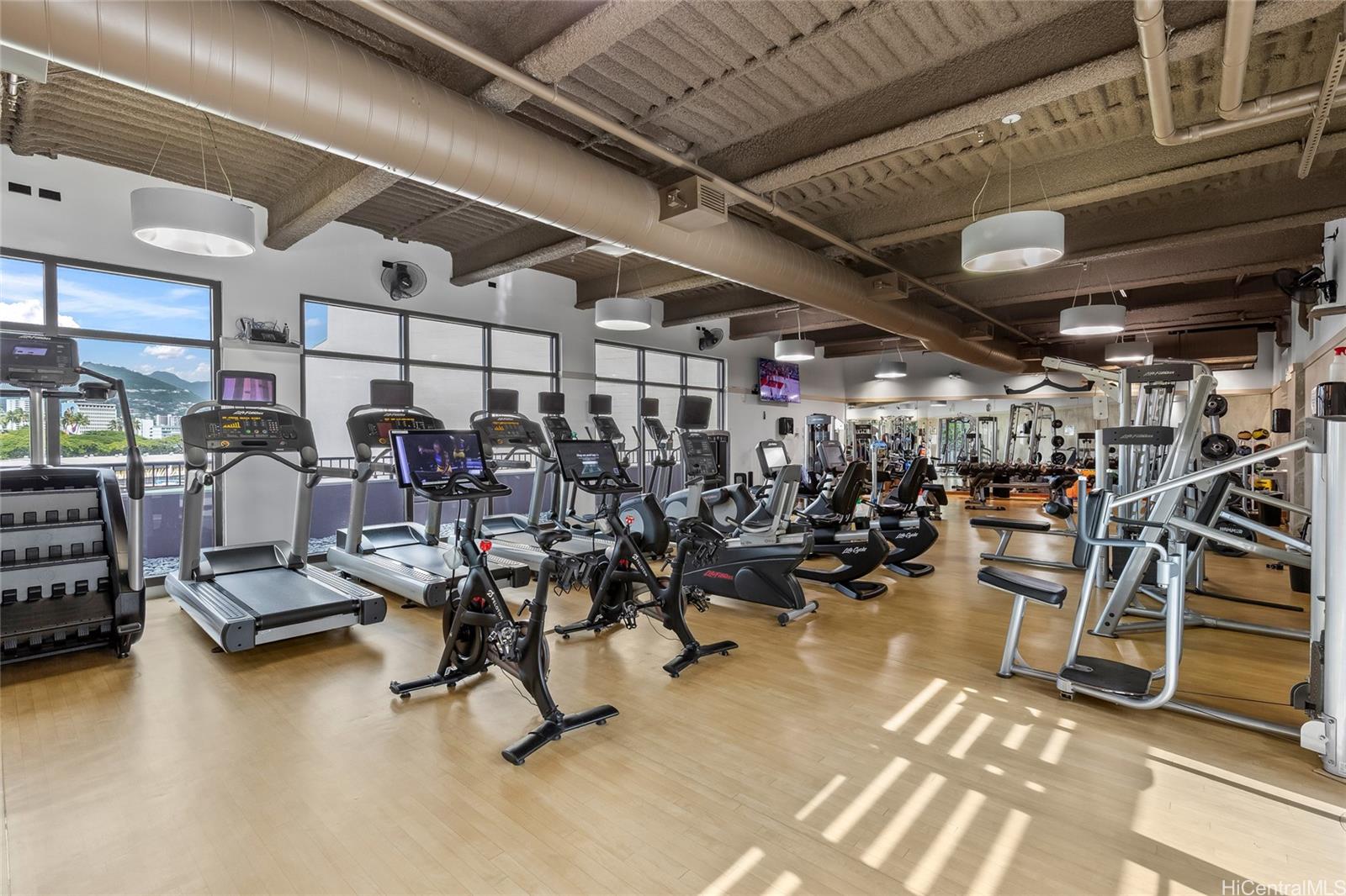 Pacifica Honolulu condo # 3701, Honolulu, Hawaii - photo 21 of 25