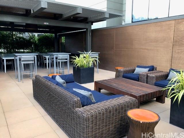 1009 Kapiolani Blvd Honolulu - Rental - photo 10 of 14