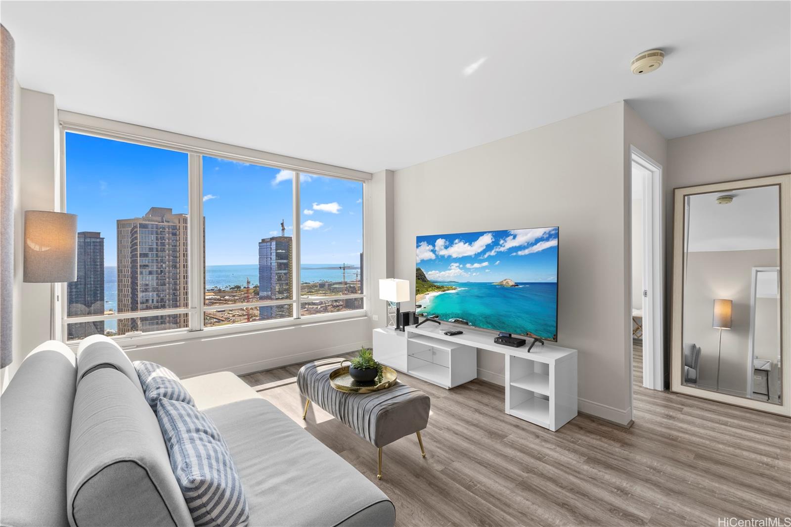 Pacifica Honolulu condo # 4008, Honolulu, Hawaii - photo 2 of 25