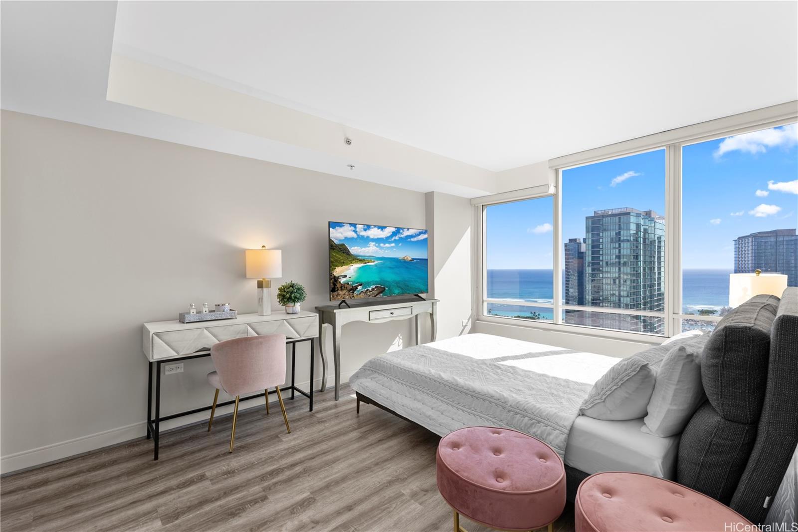 Pacifica Honolulu condo # 4008, Honolulu, Hawaii - photo 11 of 25