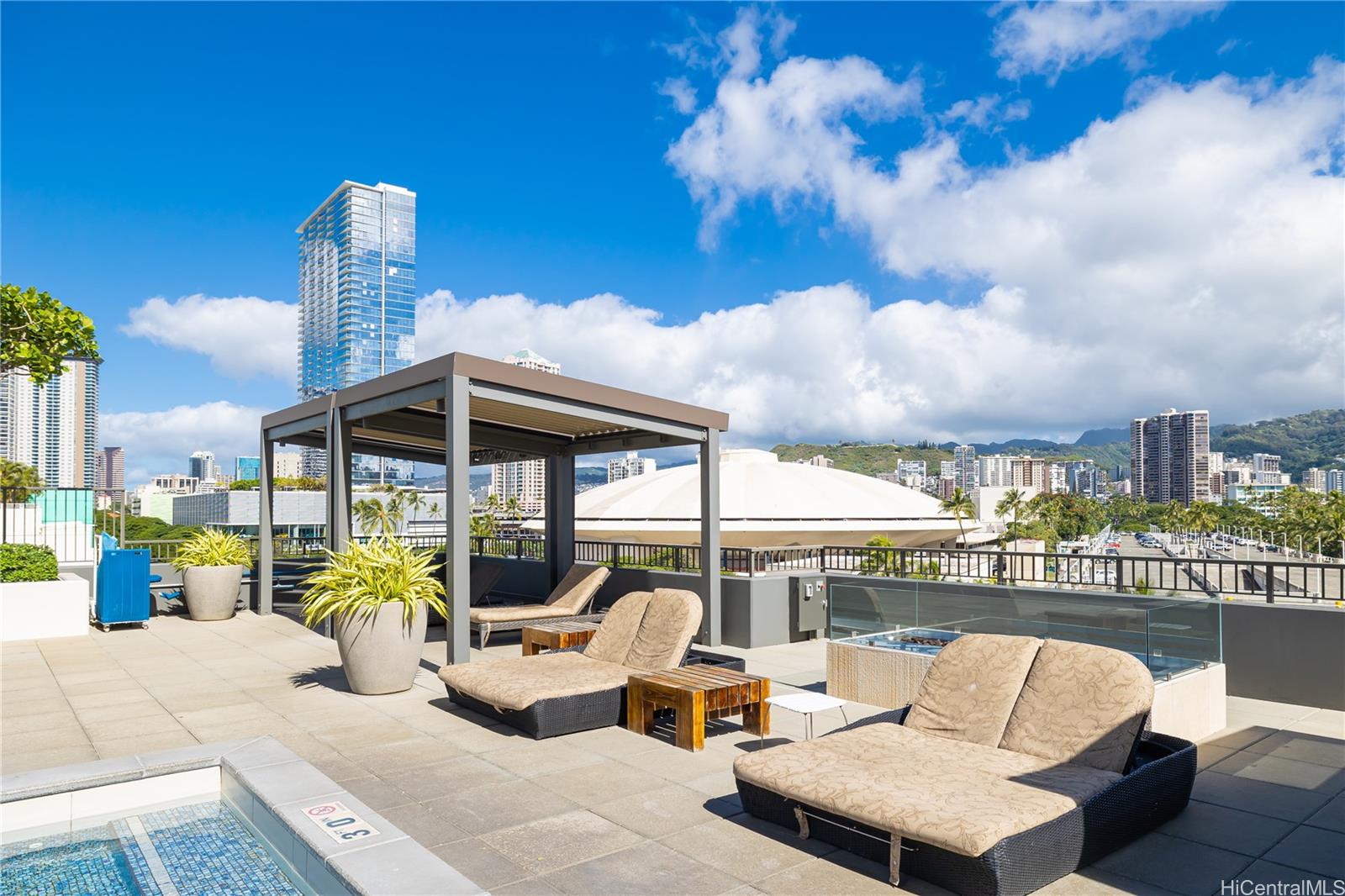 Pacifica Honolulu condo # 4008, Honolulu, Hawaii - photo 18 of 25