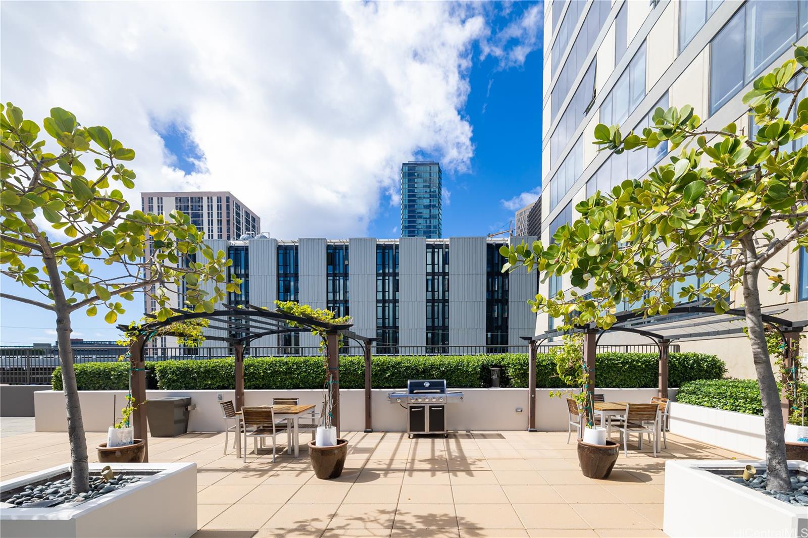 Pacifica Honolulu condo # 4008, Honolulu, Hawaii - photo 23 of 25