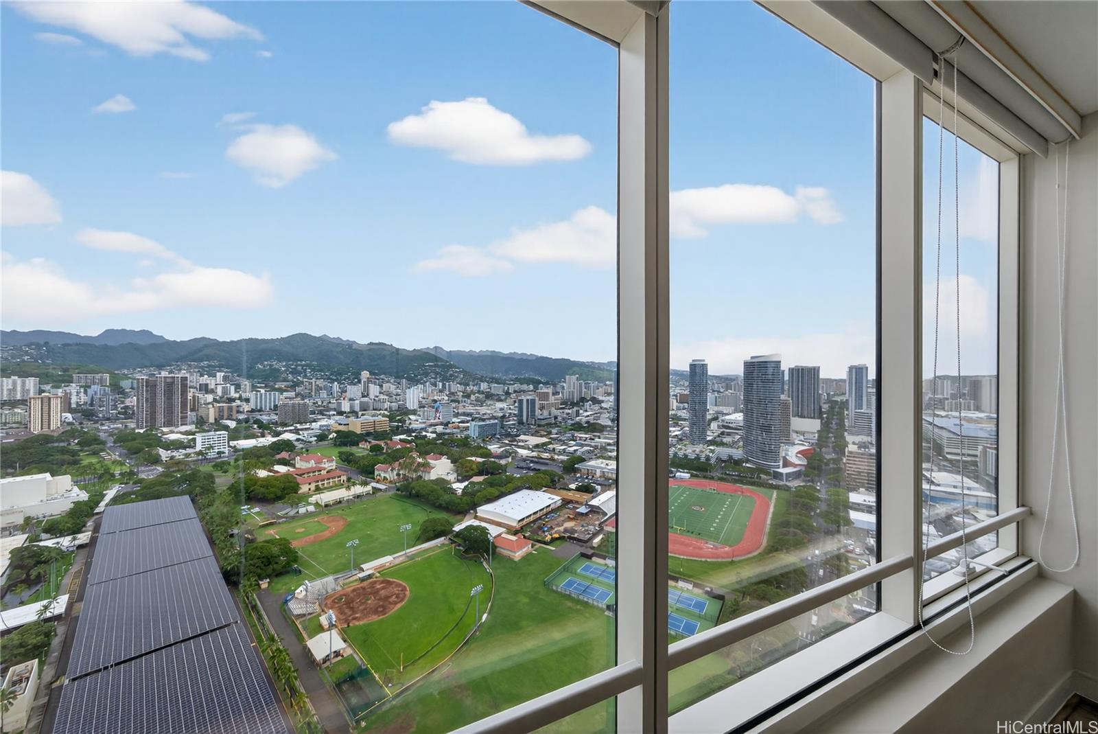 Pacifica Honolulu condo # 4211, Honolulu, Hawaii - photo 13 of 24