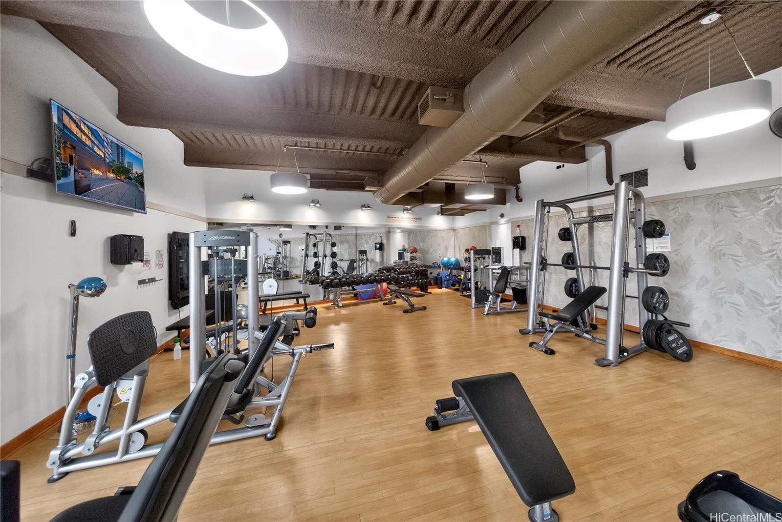 Pacifica Honolulu condo # 4211, Honolulu, Hawaii - photo 15 of 24