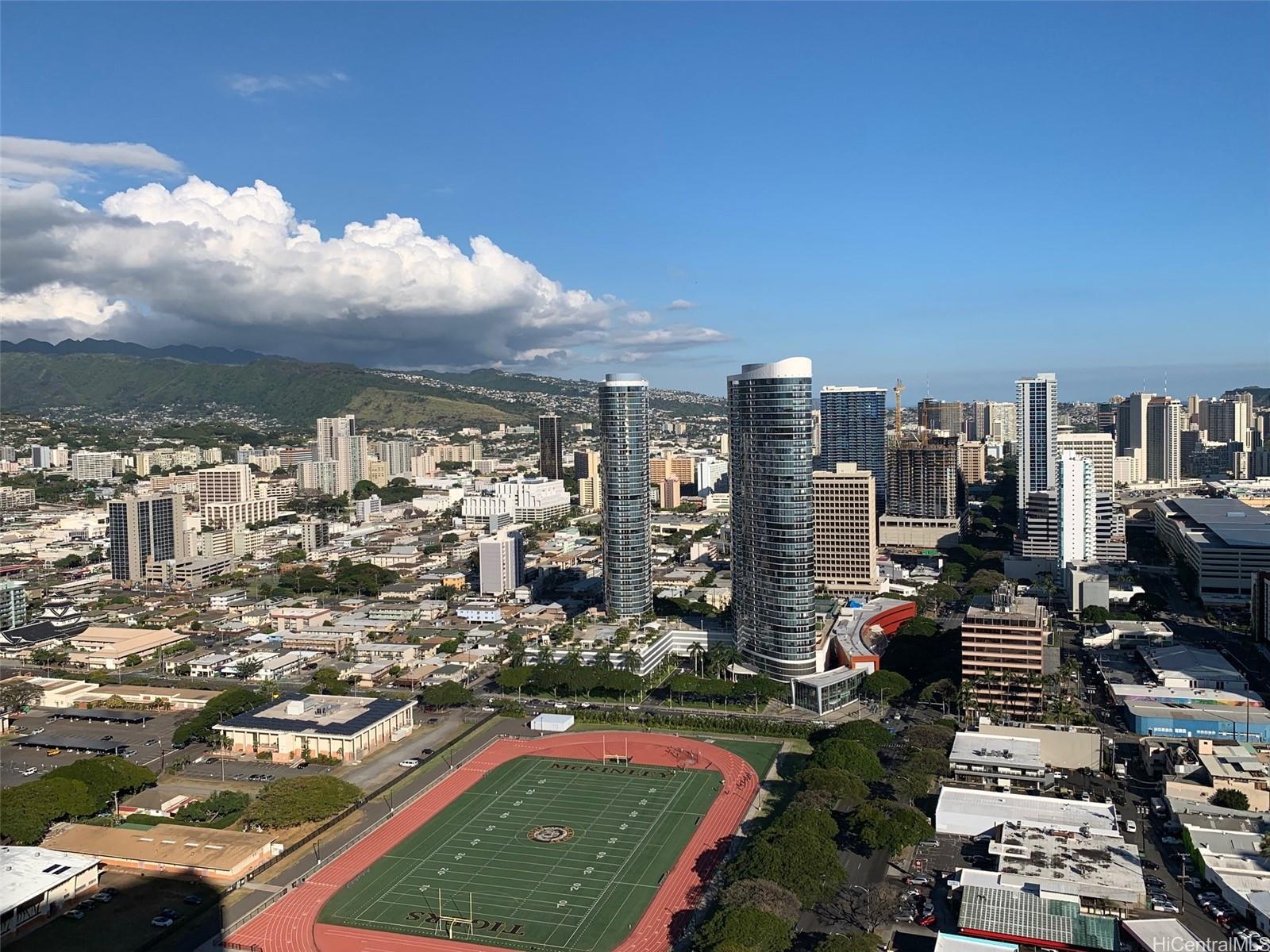 Pacifica Honolulu condo # 4503, Honolulu, Hawaii - photo 5 of 23