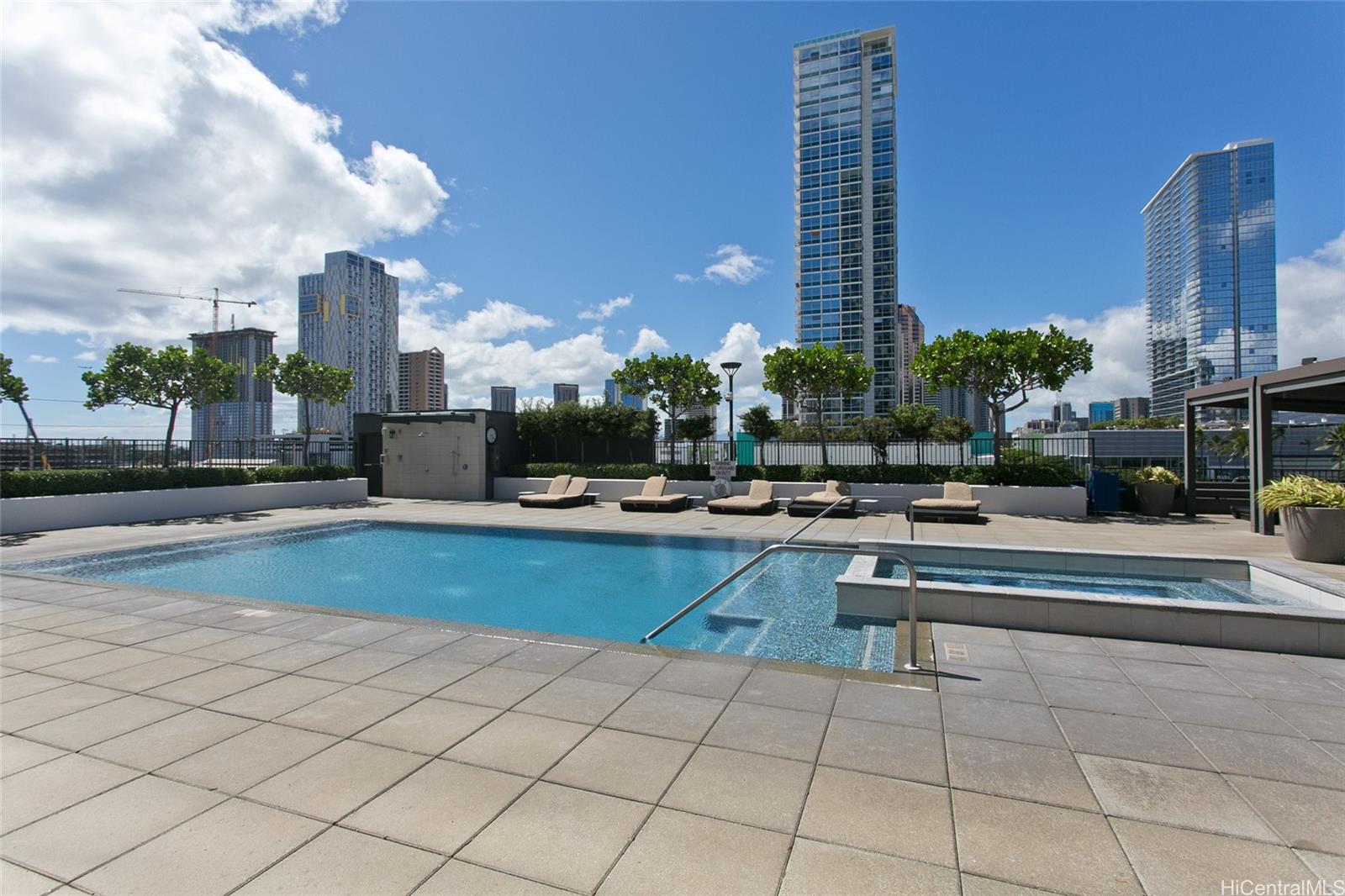 Pacifica Honolulu condo # 4605, Honolulu, Hawaii - photo 18 of 21