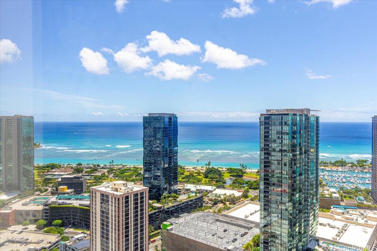 Pacifica Honolulu condo # PH4807, Honolulu, Hawaii - photo 10 of 24