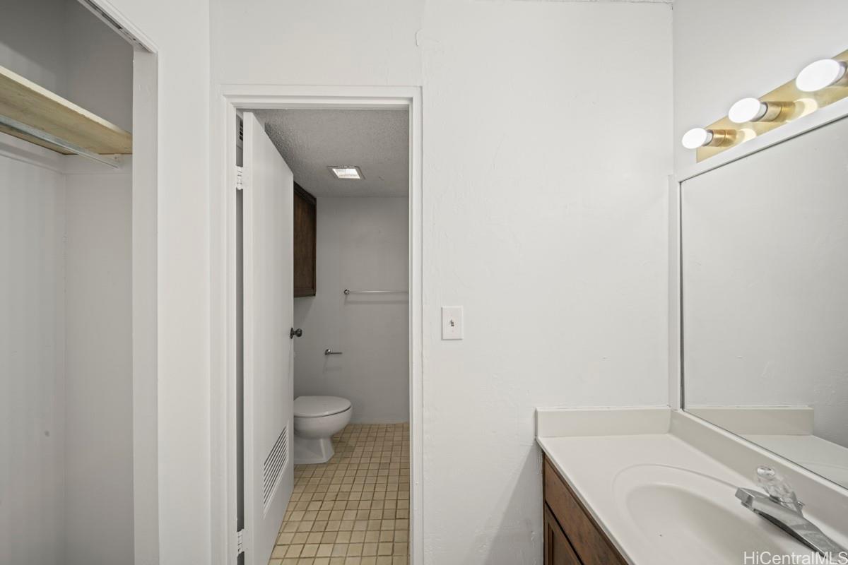 Hilo Lagoon Centre condo # 521, Hilo, Hawaii - photo 23 of 24