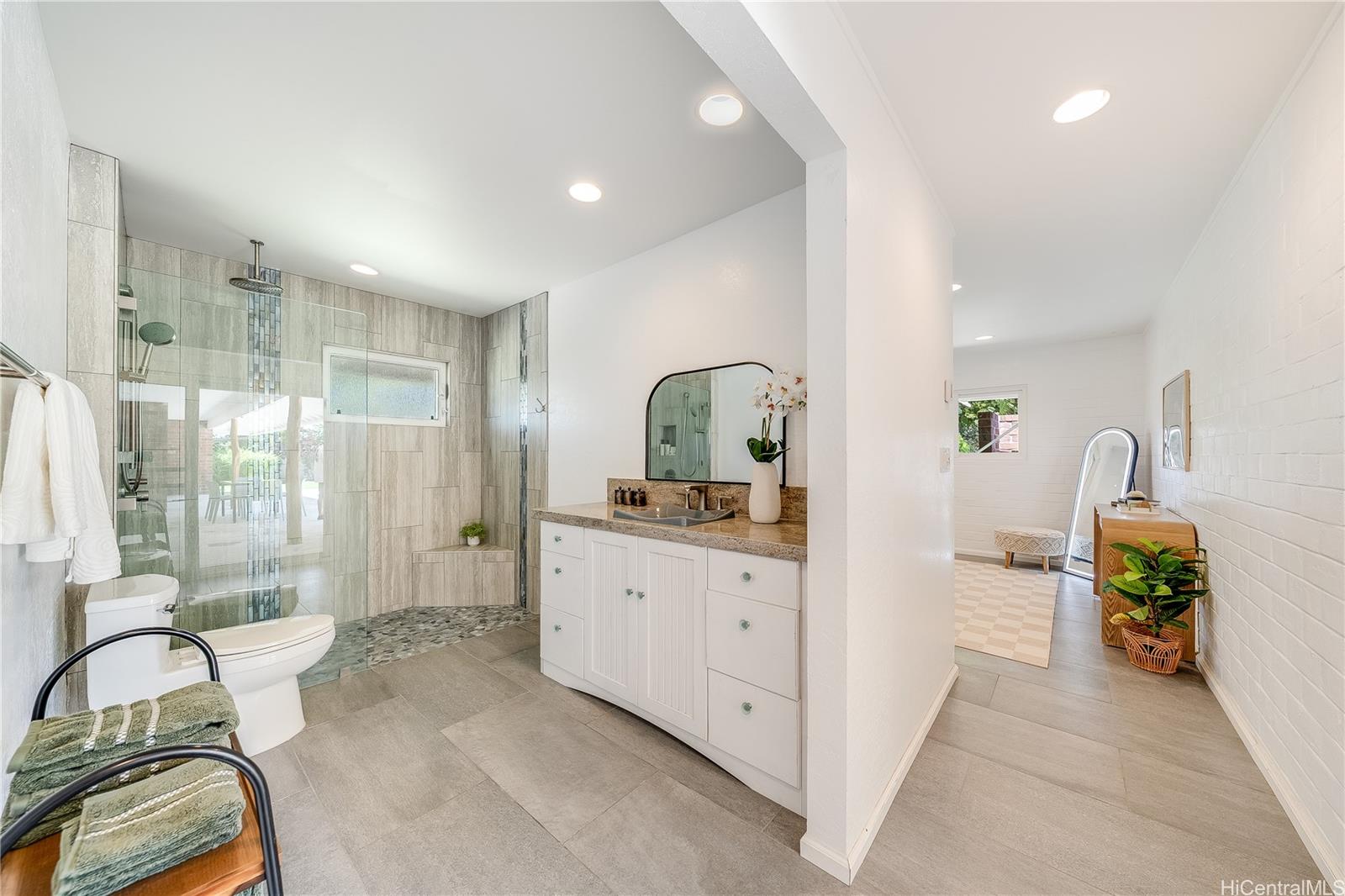 101  Kailuana Place Beachside, Kailua home - photo 13 of 25