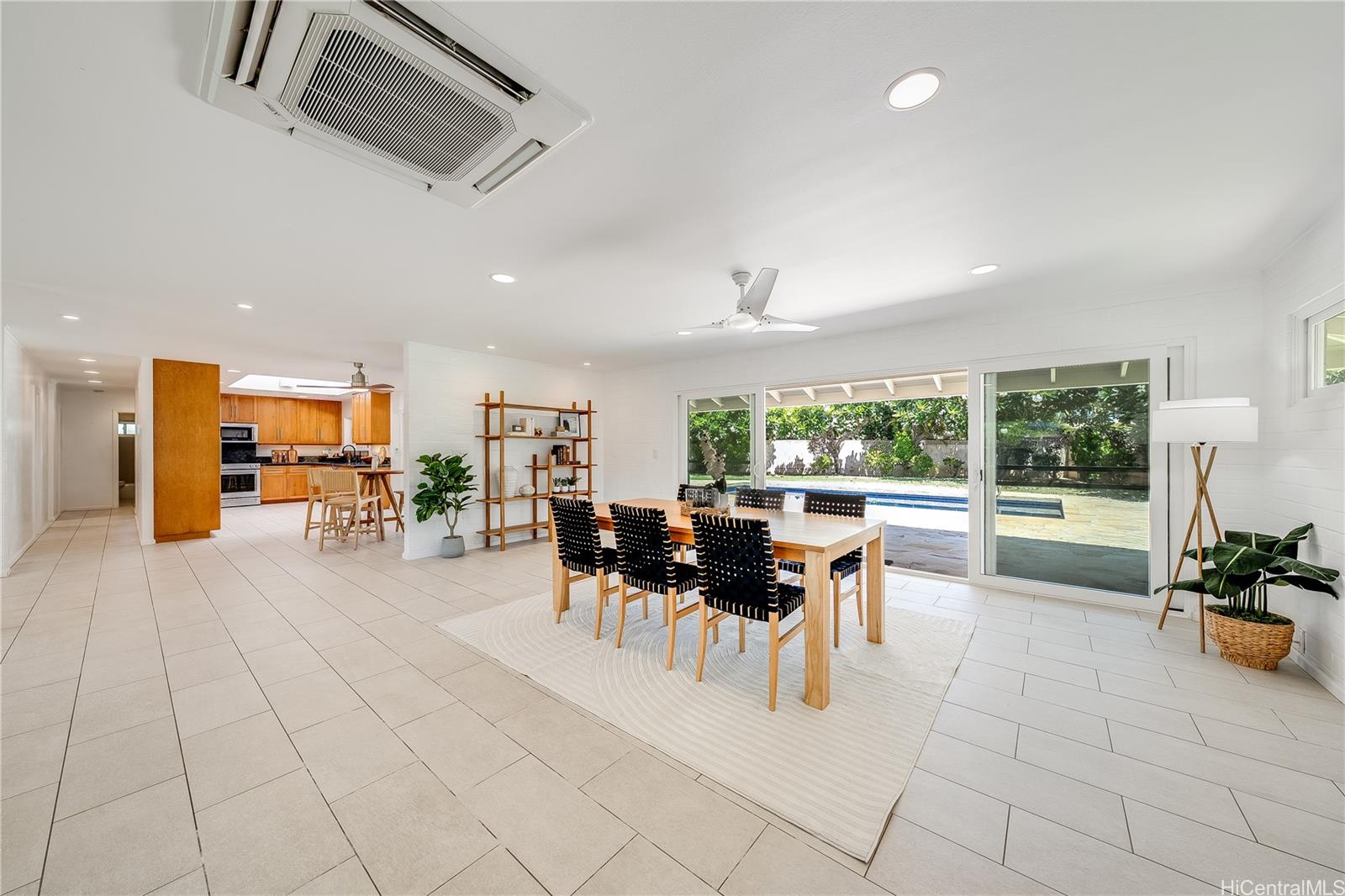 101  Kailuana Place Beachside, Kailua home - photo 9 of 25