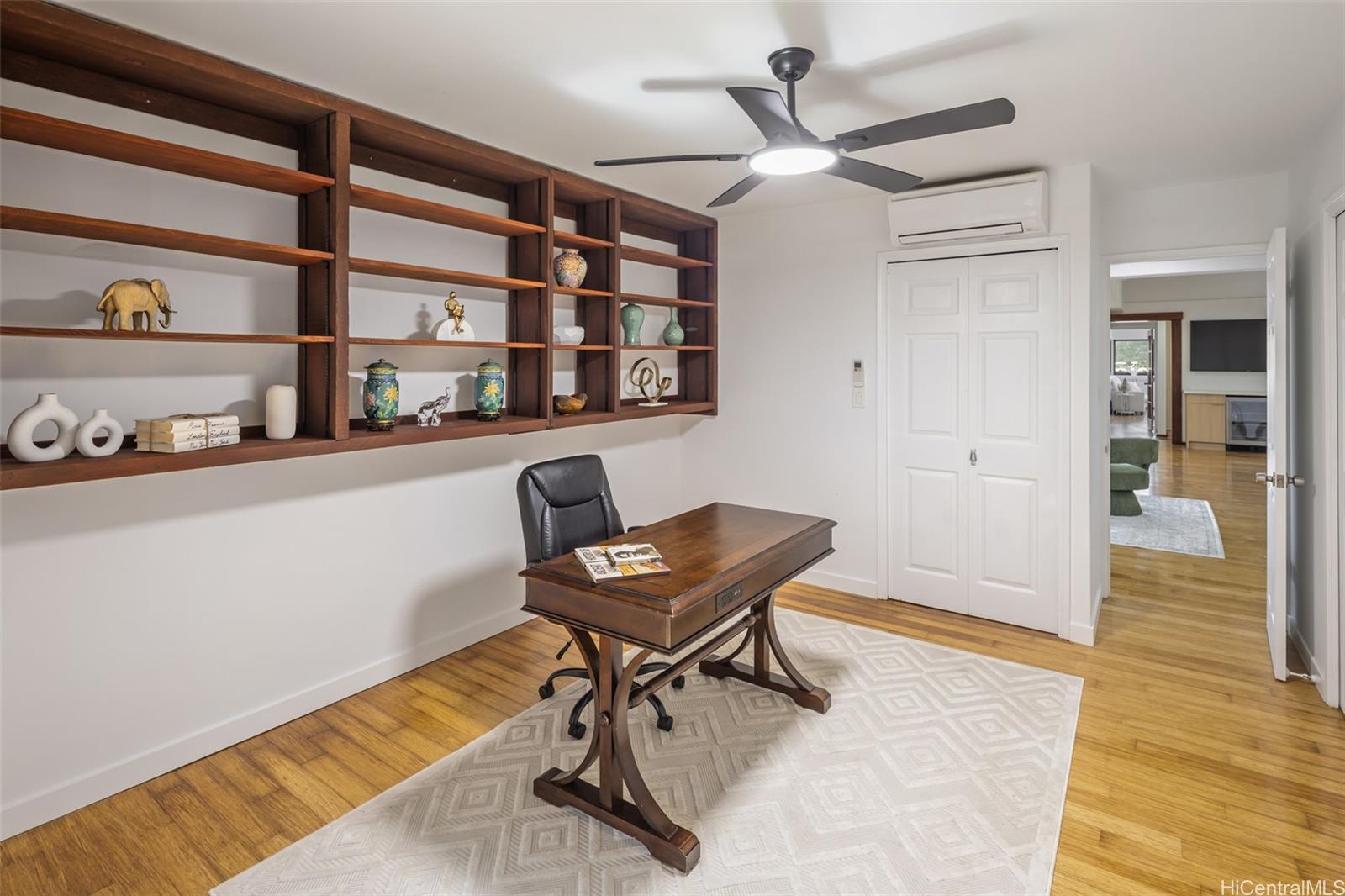 101  Nawiliwili Street Triangle, Hawaii Kai home - photo 19 of 24