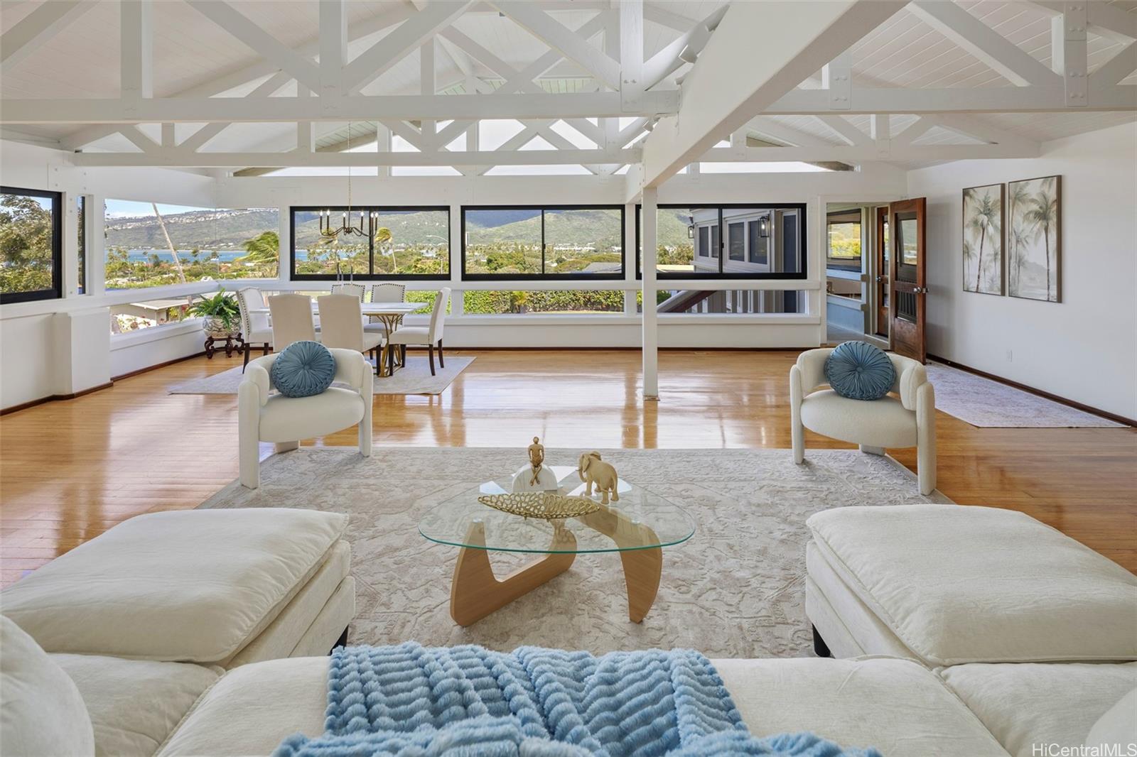 101  Nawiliwili Street Triangle, Hawaii Kai home - photo 3 of 24