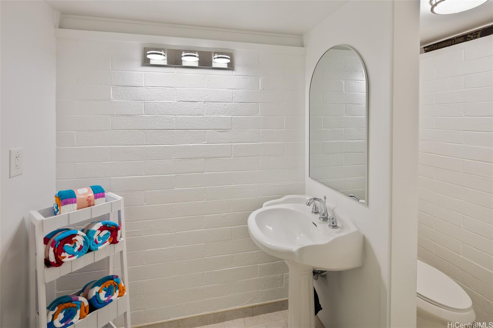 101  Nawiliwili Street Triangle, Hawaii Kai home - photo 24 of 24