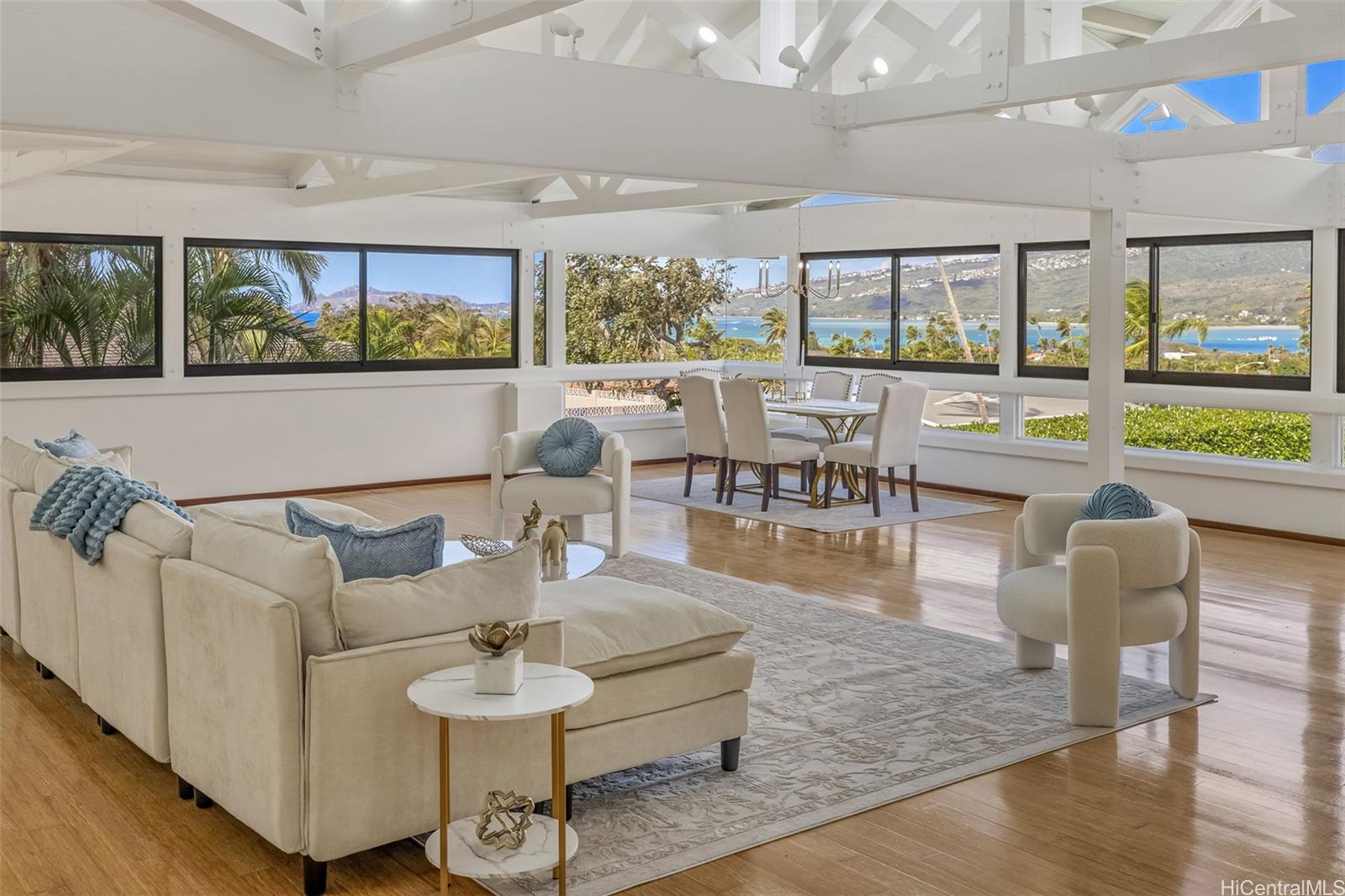 101  Nawiliwili Street Triangle, Hawaii Kai home - photo 6 of 24