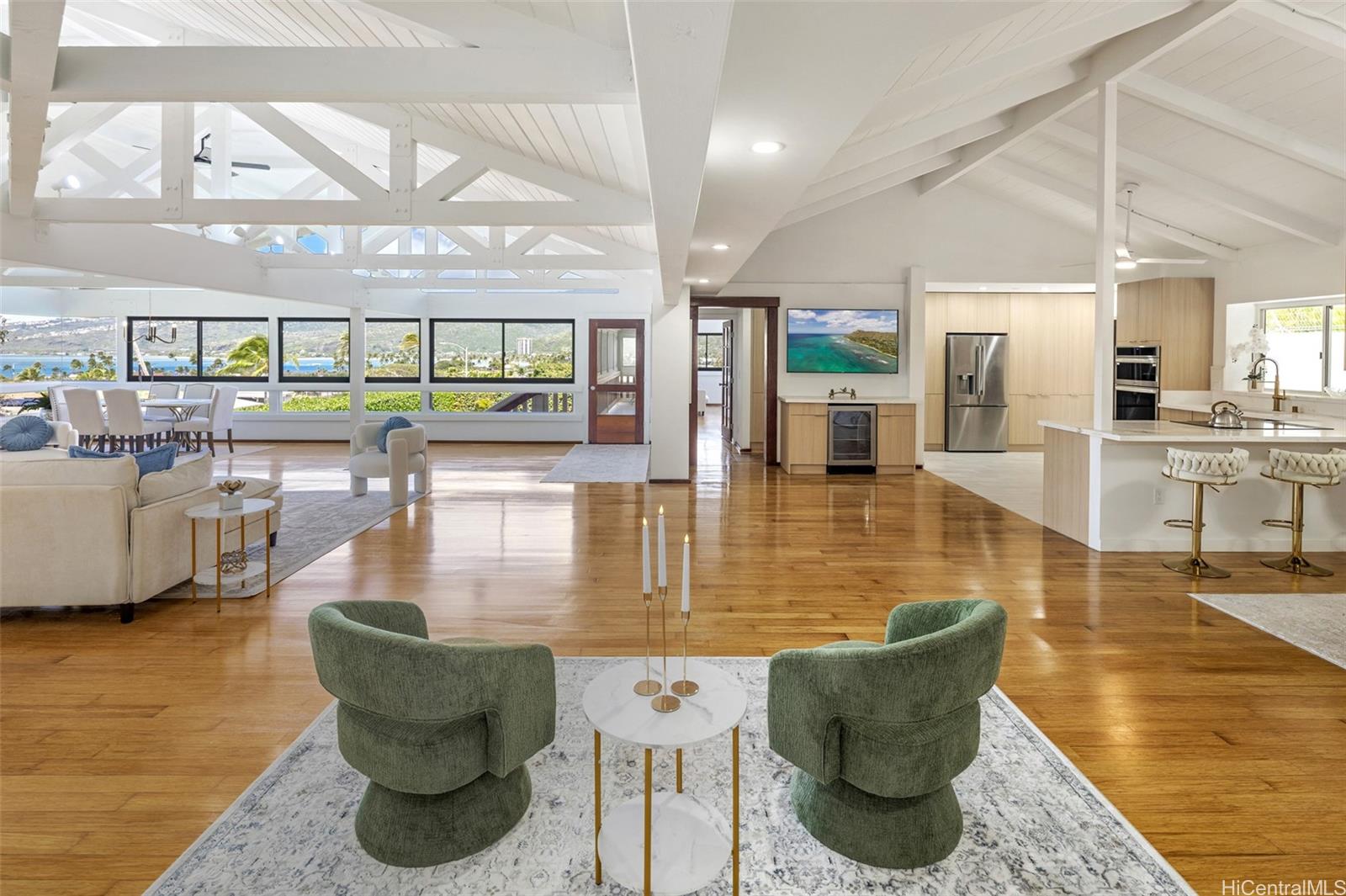 101  Nawiliwili Street Triangle, Hawaii Kai home - photo 10 of 24